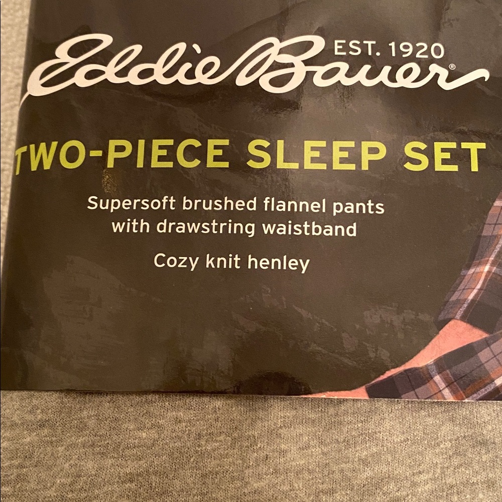 Eddie Bauer Light Heather Grey Two-Piece Sleep Set…size Medium - Picture 3 of 4